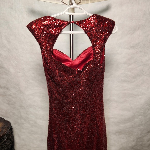 Red Glittery Sequin Guess Dress - Picture 4 of 9